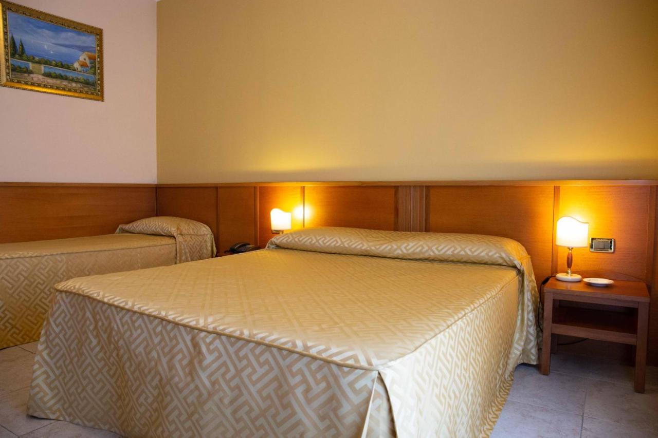 Hotel Maddaloni Tufino Luaran gambar